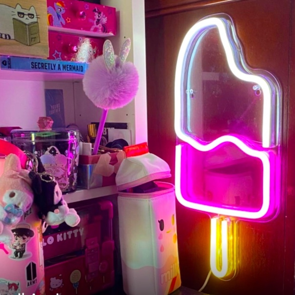 Neon Pink Popsicle LED Summer Wall Art/Decor - Picture 6 of 6